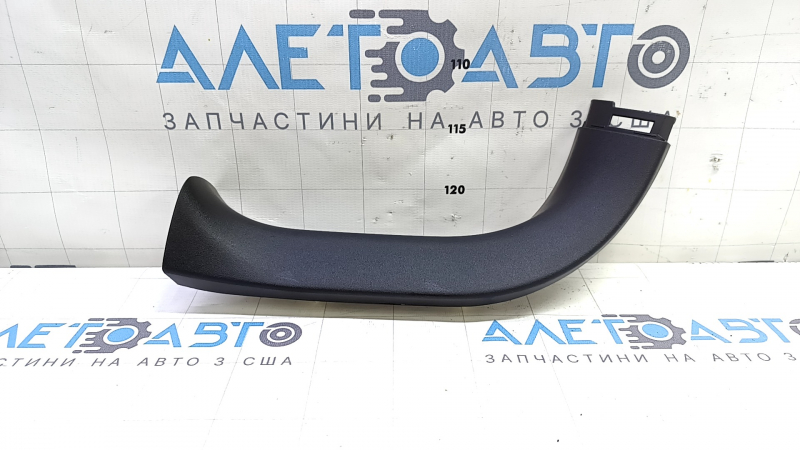 Обшивка двери багажника левая Lexus CT200h 11-17