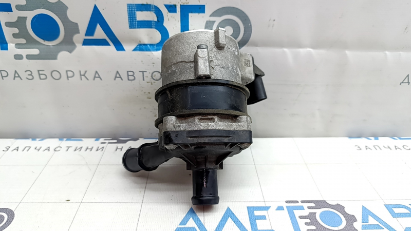 Pompă de răcire a bateriei Audi E-Tron 19-23