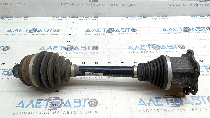 Semiarbore de transmisie față dreapta Audi E-Tron 19-23 ruginit