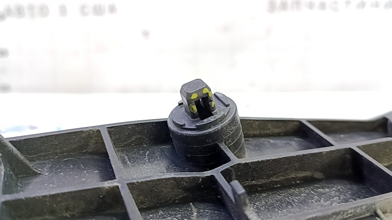 Suport bara față stânga Toyota Prius 50 16-22 zăvoare rupte