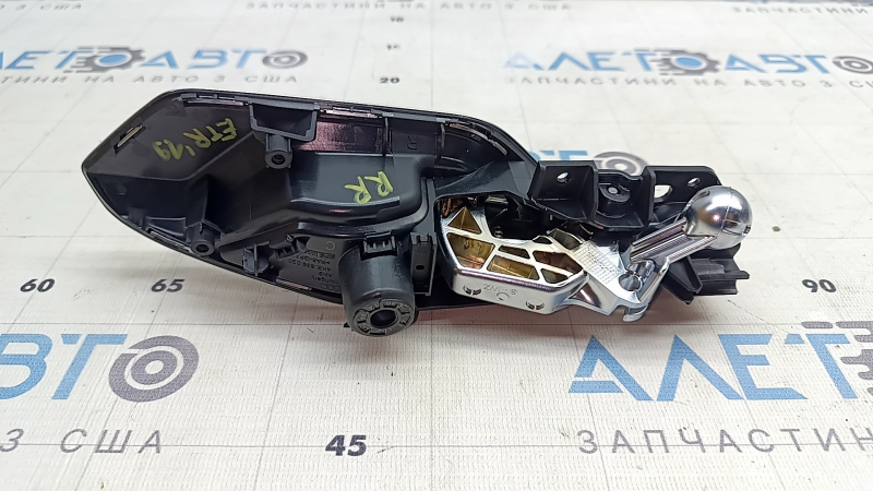 Ручка двери внутренняя задняя правая Audi E-Tron 19-23 хром