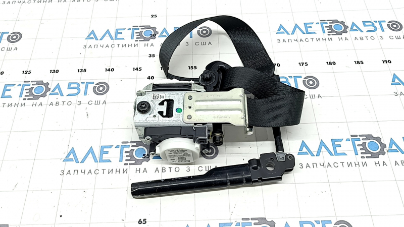 Пассажирский ремень безопасности с натяжителем Ford Explorer 20-24 черный