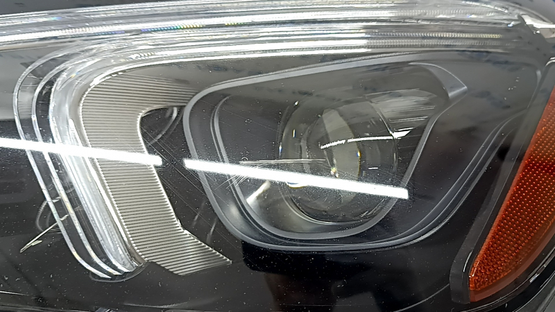 Фара передняя левая в сборе Mercedes W167 GLE 350 450 20-23 LED с уплотнителем, царапины