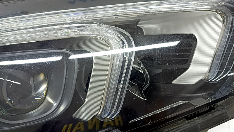 Far dreapta față complet Mercedes W167 GLE 350 450 20-23 LED cu garnitură, nisip