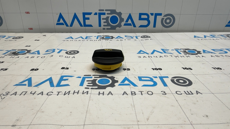 Крышка маслозаливной горловины Audi A4 B9 17-25 2.0T