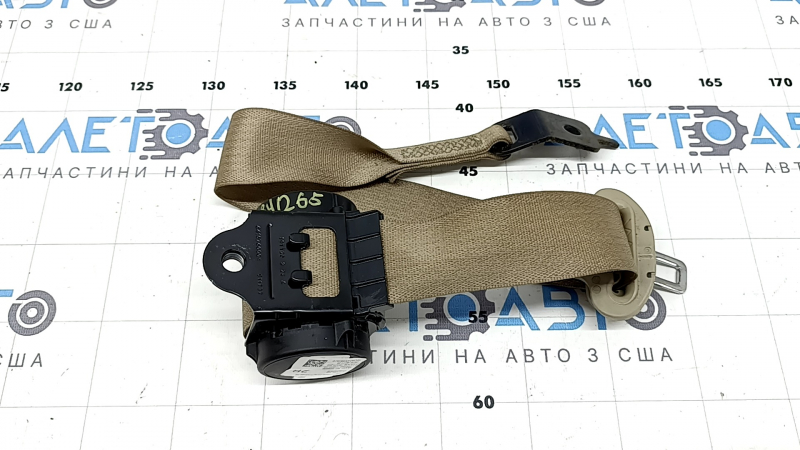 Ремень безопасности задний правый Jeep Grand Cherokee WK2 19-22 бежевый, под чистку