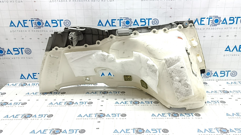 Обшивка арки левая Toyota Prius 30 10-15 серая, тип 2, царапины, без заглушки, под химчистку