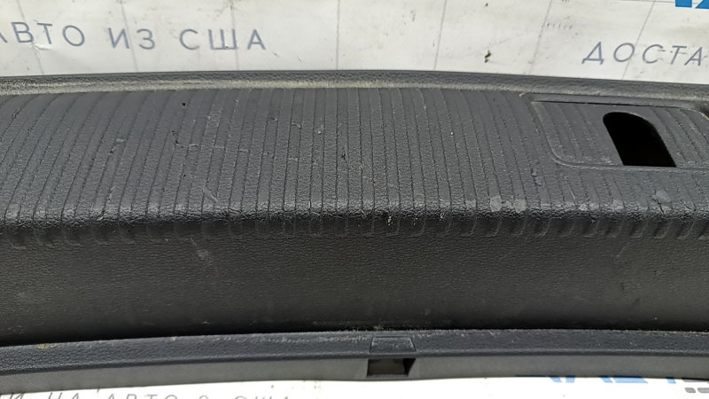 Накладка проема багажника Audi Q5 80A 18-24 черная, царапины, потерта