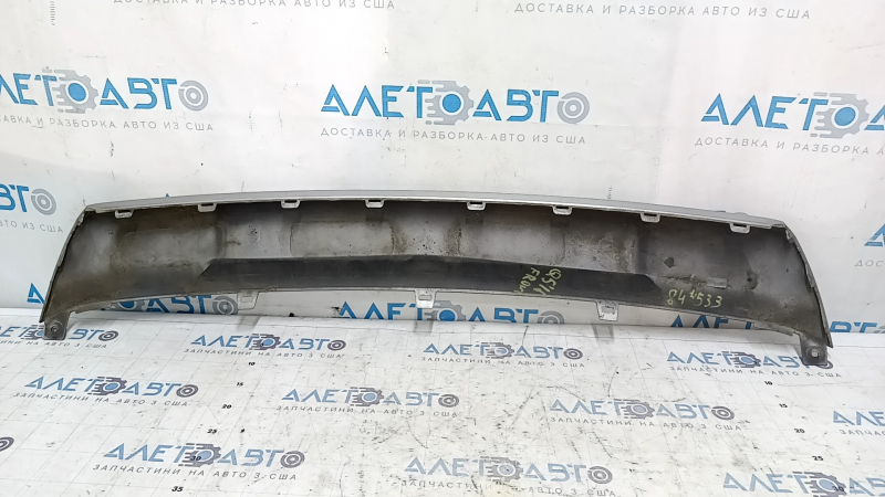 Накладка губы переднего бампера Audi Q5 80A 18-20 серая, царапины, песок