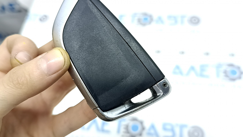 Ключ smart BMW X5 F15 14-18 4 кнопки, тип 2, тычки, потерт, полез хром