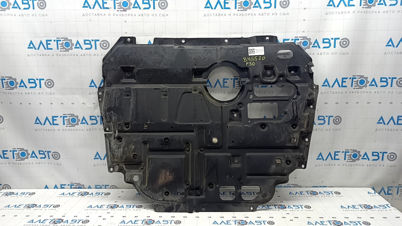 Защита двигателя центральная Toyota Prius 30 10-15 надрыв