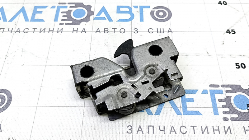 Замок капота VW Jetta 19-26
