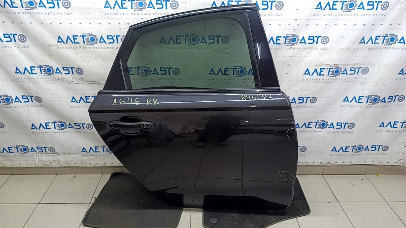 Дверь в сборе задняя правая Audi A6 C7 12-18 keyless, графит LX7U, тычки, царапины