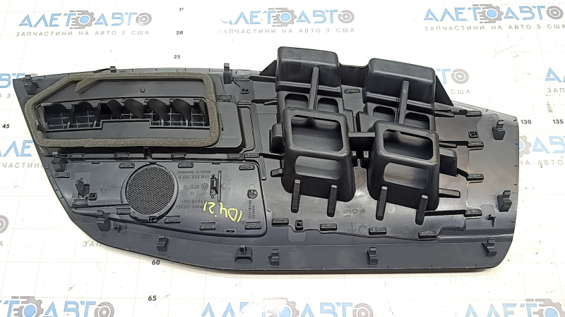 Накладка передней панели верхняя Volkswagen ID.4 21-23 черная