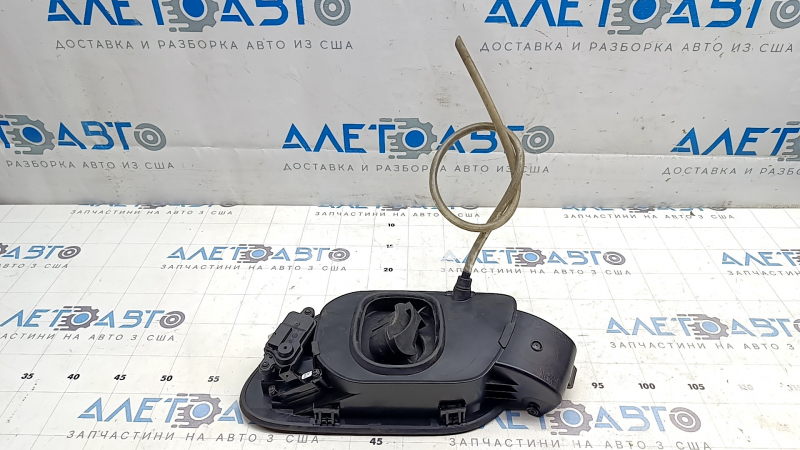 Корпус порта зарядки Volkswagen ID.4 21-22 с замком, сломаны крепленя