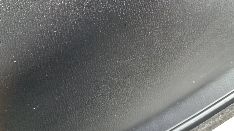 Торпедо передняя панель с AIRBAG Mazda CX-5 17-24 черная, с дефлектором, ржавый пиропатрон, потертости, под чистку