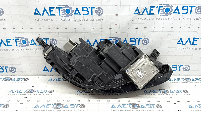Фара передняя левая в сборе Ford Escape MK4 23-26 LED с light bar