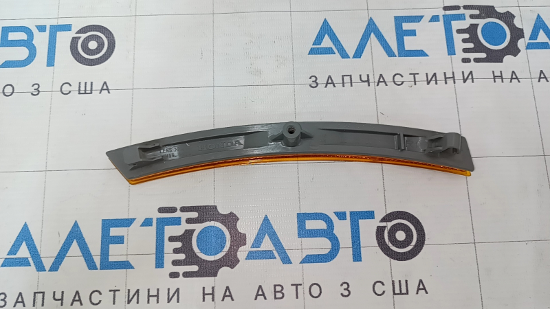 Отражатель накладки арки крыла переднего правого Honda CRV 23-26 царапины
