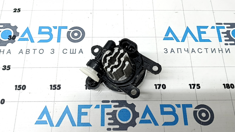 Противотуманная фара птф правая Ford Escape MK4 23-26 LED