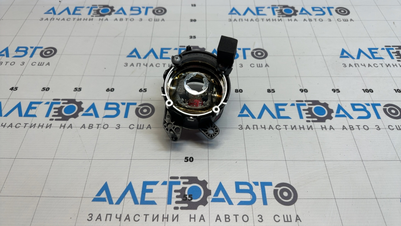 Противотуманная фара птф правая Mercedes W164 ML