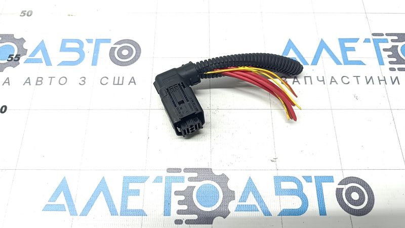 Фишка на блок ECU компьютер двигателя BMW X5 F15 16-18 plug-in малая, синяя, 10 пинов