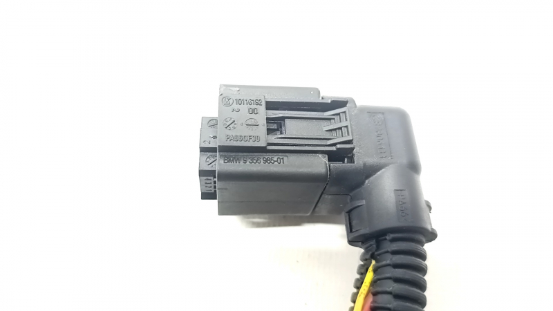 Фишка на блок ECU компьютер двигателя BMW X5 F15 16-18 plug-in малая, синяя, 10 пинов