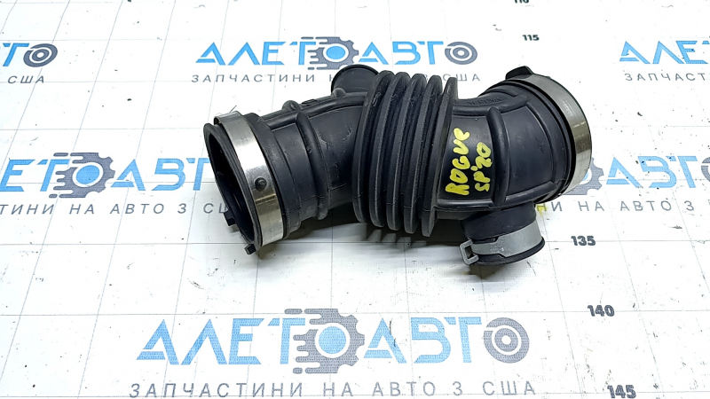 Воздуховод на резонатор Nissan Rogue Sport 20-22