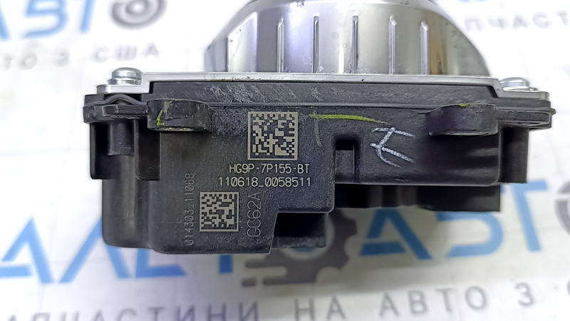 Шайба переключения передач Ford Fusion mk5 17-20 hybrid, plug-in, царапины, полез хром