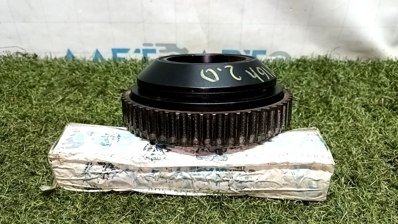 Шкив коленвала BMW X5 F15 16-18 2.0Т plug-in