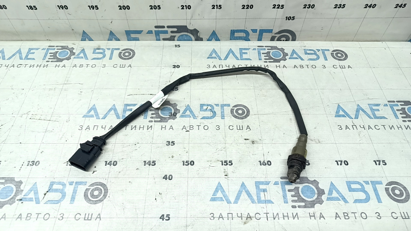 Лямбда-зонд второй Audi A4 B9 17-20 2.0T