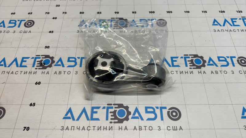 Подушка двигателя правая верхняя Nissan Rogue 14-20 косточка