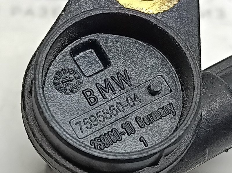 Датчик положения коленвала BMW X5 F15 16-18 2.0Т plug-in