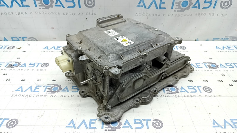 Invertor plug-in Ford Escape MK4 23-25