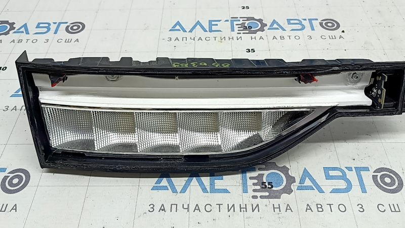 Фонарь внутренний дверь багажника левый Jeep Grand Cherokee WL 22-26 LED, без стекла
