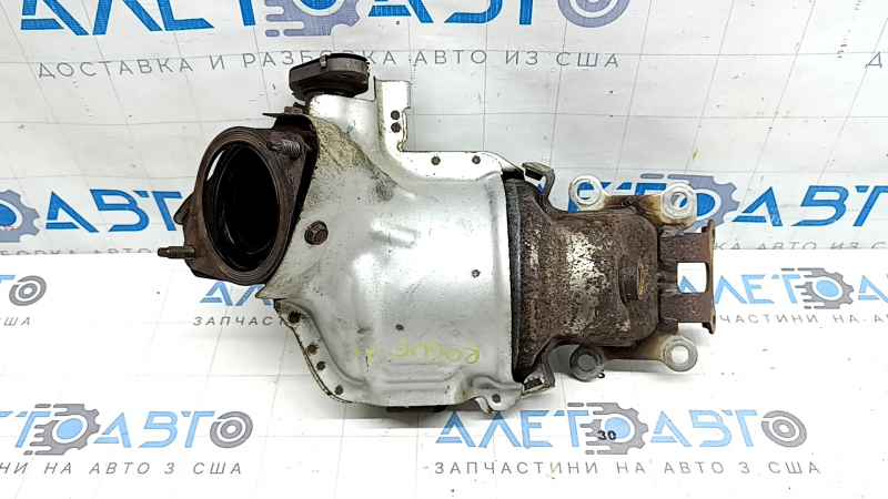Коллектор выпускной с катализатором Nissan Rogue 21-21 2.5, ржавый
