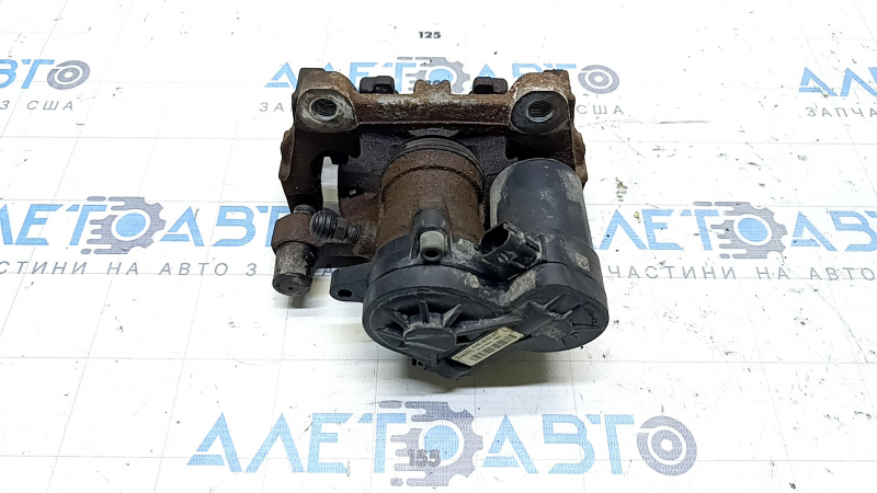 Суппорт в сборе задний левый Ford Fusion mk5 13-20 электро, ржавый