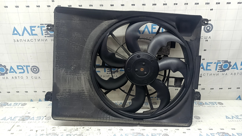 Диффузор кожух радиатора в сборе Hyundai Tucson 16-21 2.0, 2.4