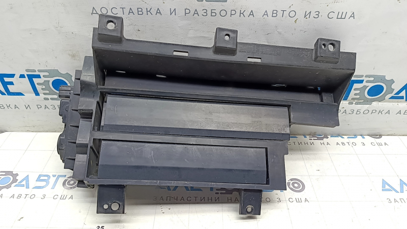 Жалюзи дефлектор радиатора правый Kia EV6 22-26 с моторчиком, Gt, Gt-Line