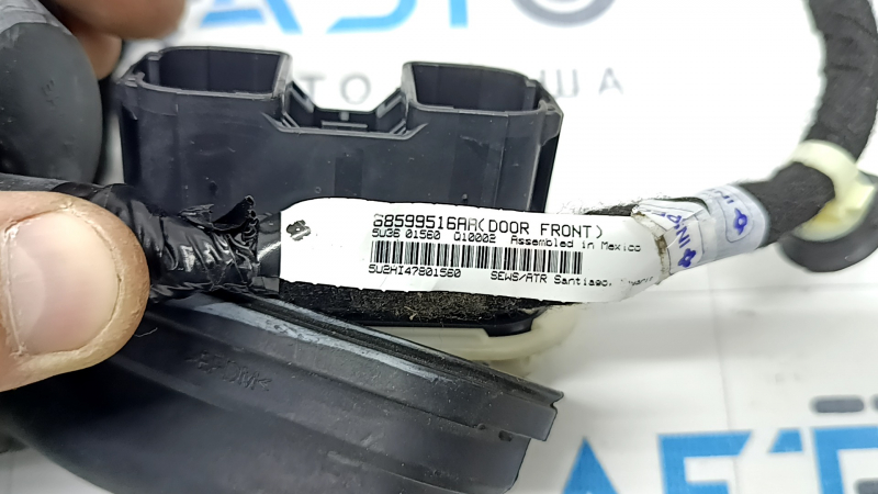 Проводка двери передней правой Jeep Grand Cherokee WL 21-26 под keyless