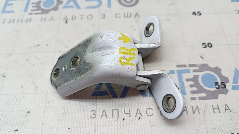 Петля двери нижняя задняя правая Kia EV6 22-26