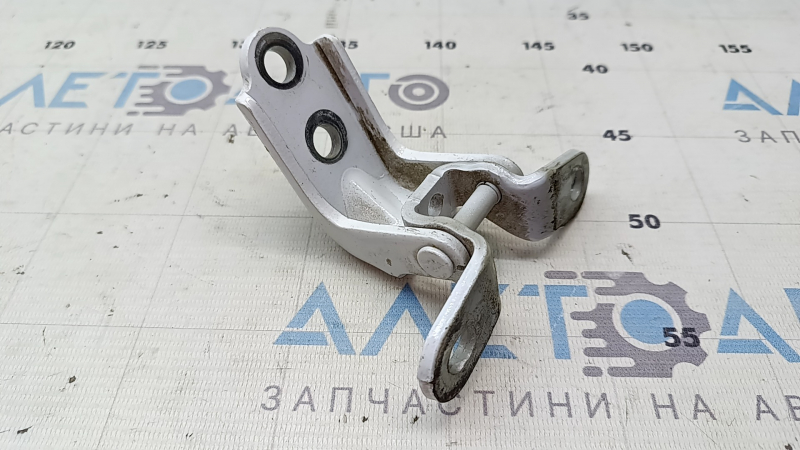 Петля двери нижняя задняя правая Kia EV6 22-26