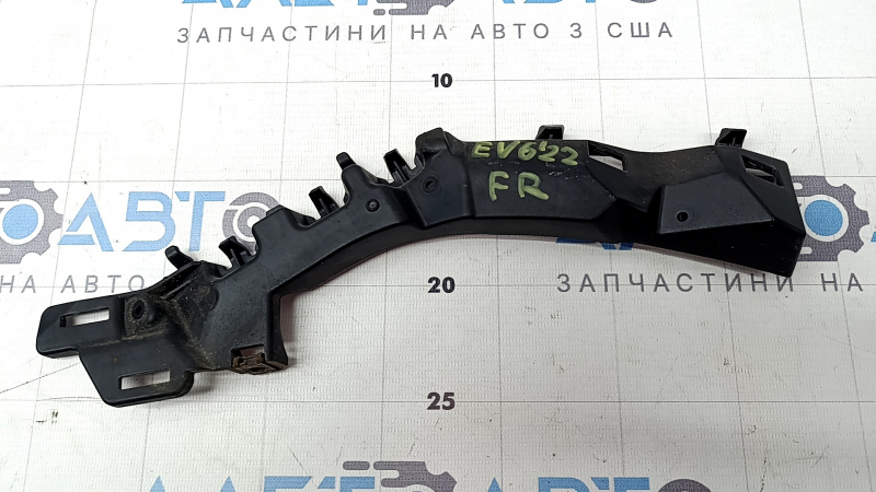 Кронштейн фары верхний правый Kia EV6 22-26