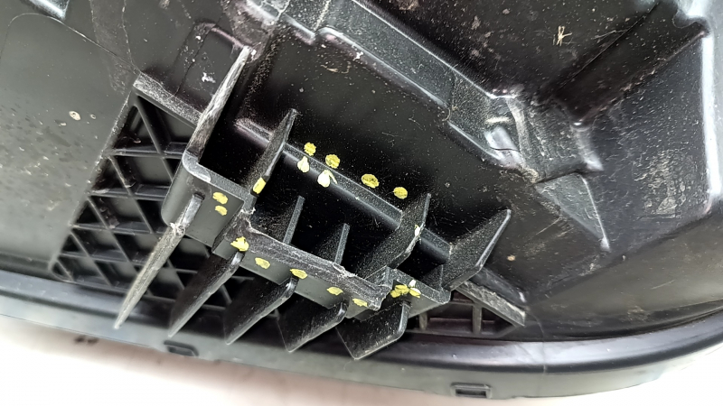 Фара передняя правая в сборе Kia EV6 22-26 LED, песок, сломано крепление