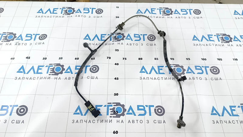 Senzor ABS față dreapta pentru Ford Mustang mk6 15-23