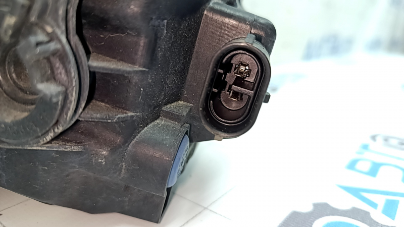 Противотуманная фара птф правая BMW X3 F25 15-17 LED адаптив, песок