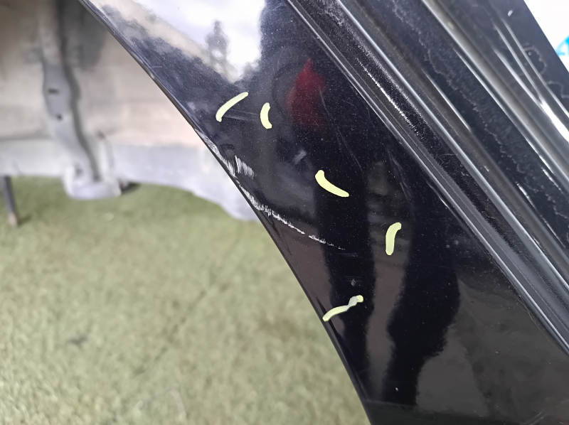 Четверть крыло задняя правая Hyundai Sonata 15-19 черная, отпилена, вмятины, тычки, шпакля