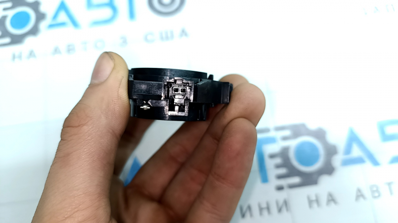 Пищалка двери задней правой Audi Q3 83A 19-25 Bang and Olufsen