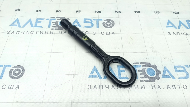Буксировочный крюк Audi Q3 83A 19-25