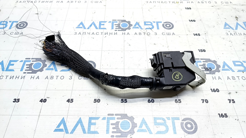 Фишка на блок ECU компьютер двигателя Jeep Grand Cherokee WL 22-26 PHEV под разъем B