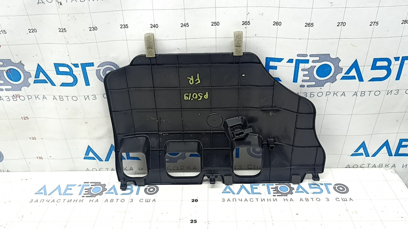 Накладка передней панели пространства ног пассажира Toyota Prius 50 16-22 черная